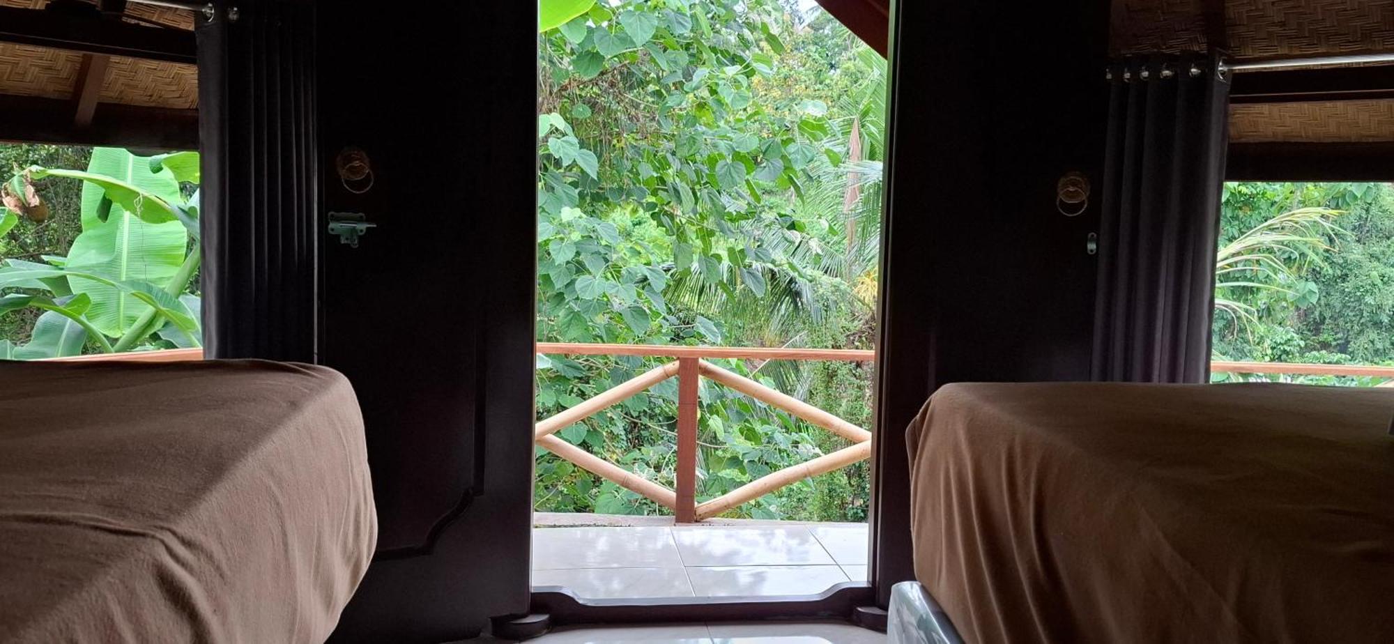 Hotel Uma Nirmala Aling-Aling Singaraja Exterior foto