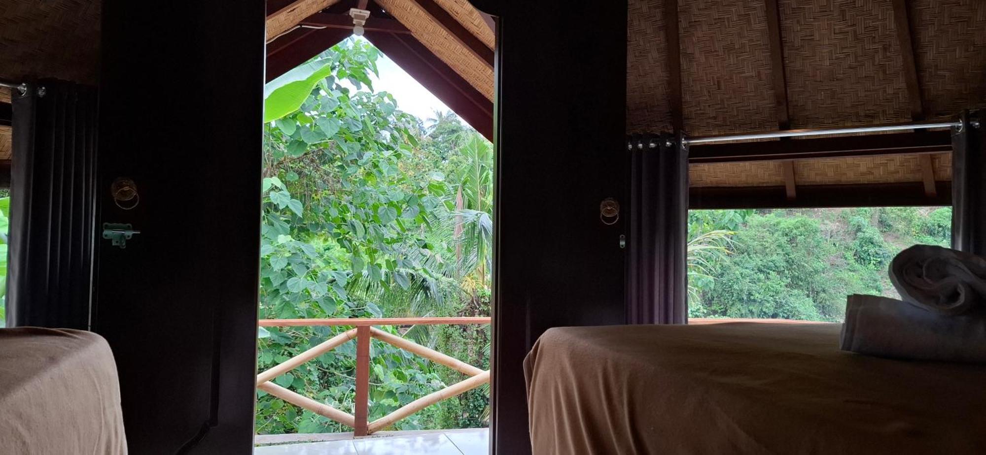 Hotel Uma Nirmala Aling-Aling Singaraja Exterior foto